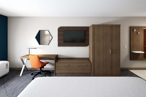 Holiday Inn Express Mobile I 65 image 2