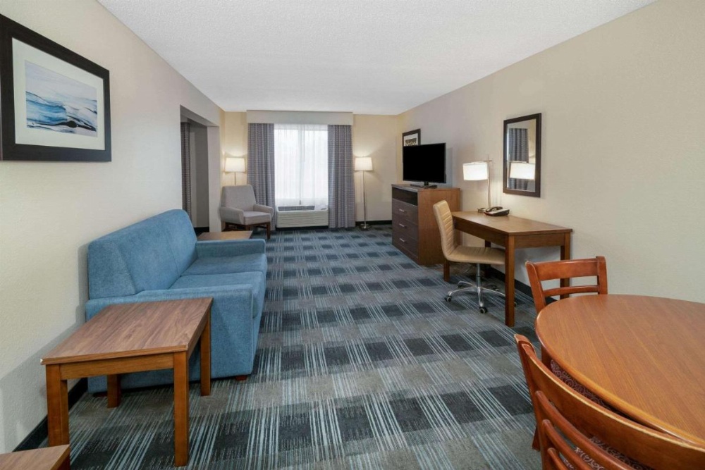 Holiday Inn Express Mobile I 65 Image 20