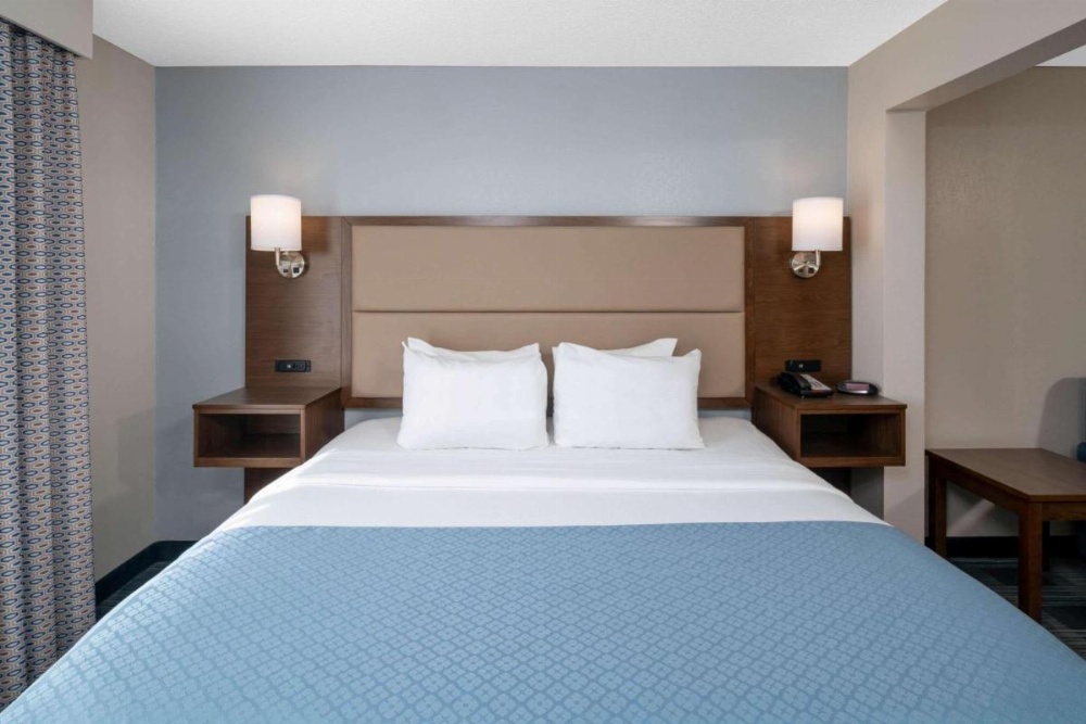 Holiday Inn Express Mobile I 65 Image 26